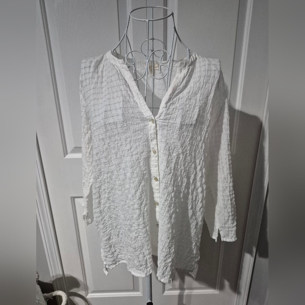Eileen Fisher S/P  Organic Cotton Button Front Box Top